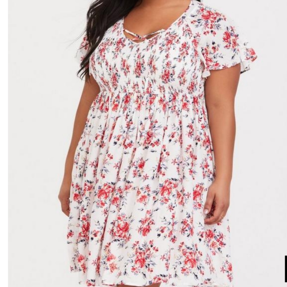 Torrid iris & Rose Floral Smocked Challis Skater Dress 3X White Pink - Picture 1 of 10